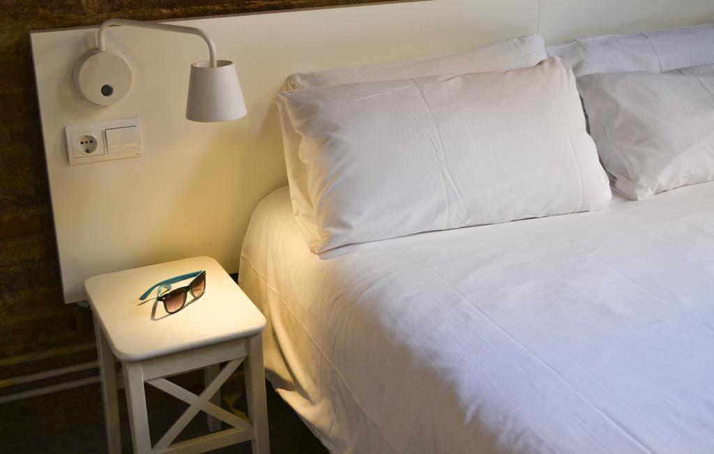 Happy People Plaza Espana Apartments Barcelona Bilik gambar