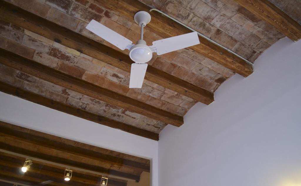 Happy People Plaza Espana Apartments Barcelona Bilik gambar