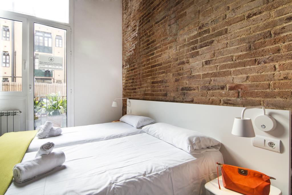 Happy People Plaza Espana Apartments Barcelona Luaran gambar