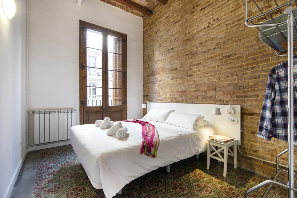 Happy People Plaza Espana Apartments Barcelona Luaran gambar