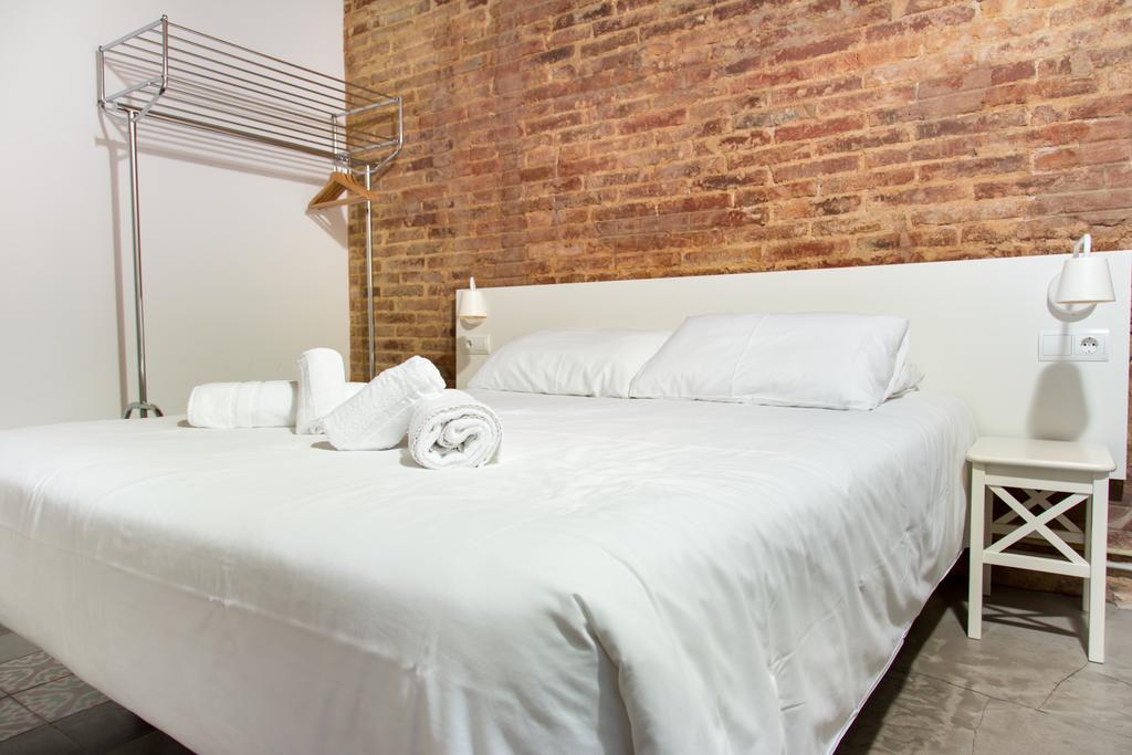 Happy People Plaza Espana Apartments Barcelona Luaran gambar